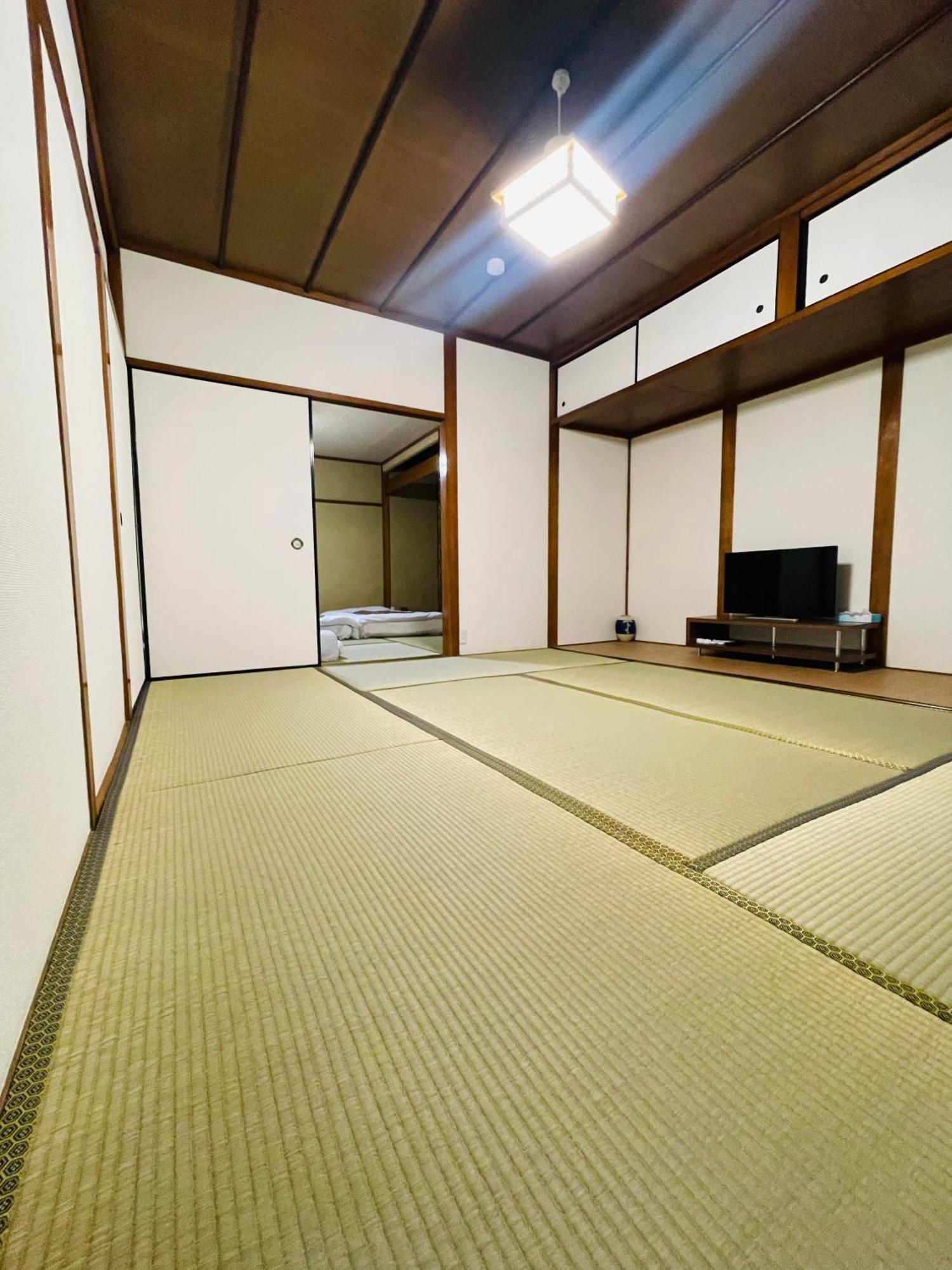 شقة Namba Shinsaibashi 10 Mins Osaka Castle　East المظهر الخارجي الصورة