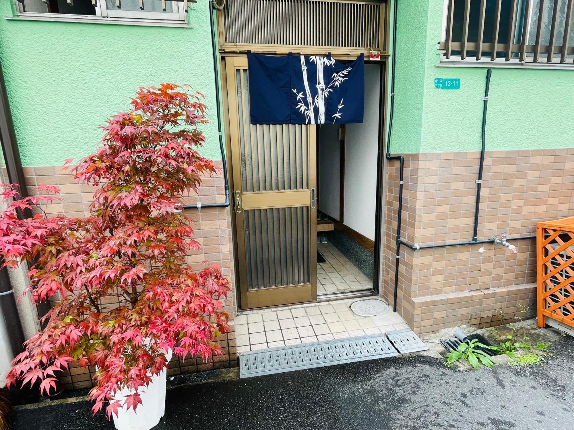 شقة Namba Shinsaibashi 10 Mins Osaka Castle　East المظهر الخارجي الصورة