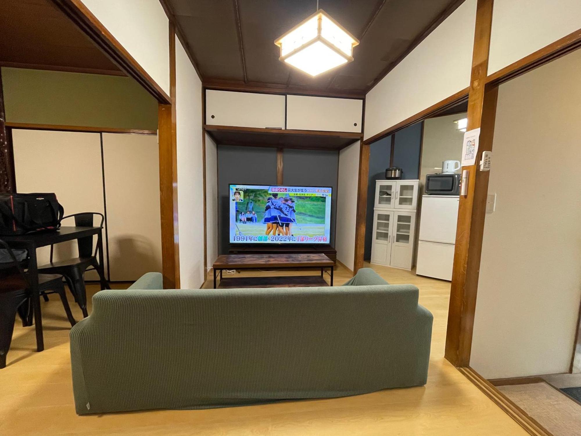 شقة Namba Shinsaibashi 10 Mins Osaka Castle　East المظهر الخارجي الصورة